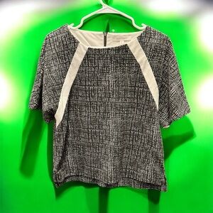 Ellen Tracy Elegant Black and White Women's Top SMALL